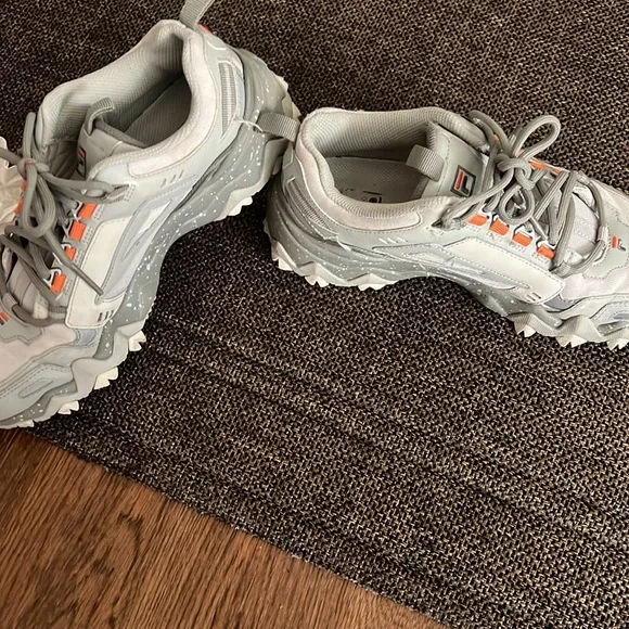 Filas Size 9 Women’s - Picture 7 of 7